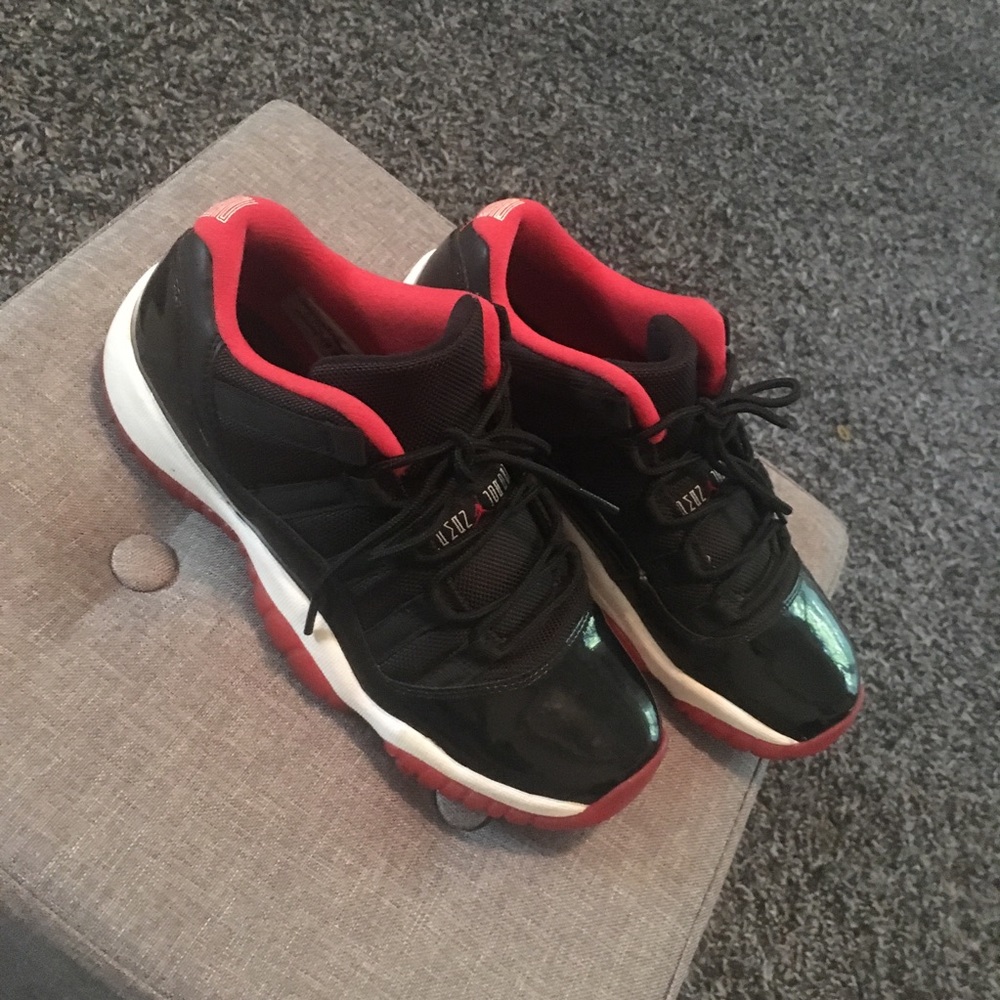 Air Jordan Retro 11 “Bred”